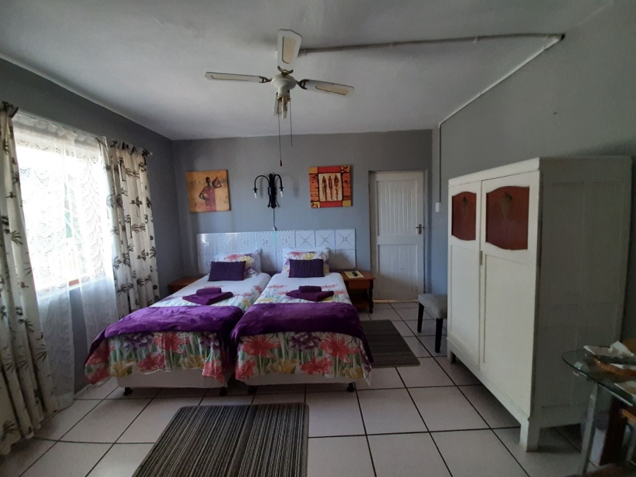 8 Bedroom Property for Sale in Mossel Bay Central Western Cape